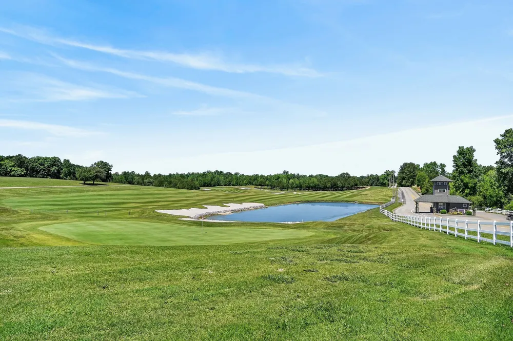 10 Mountain Harbor Trce Sparta, TN 38583