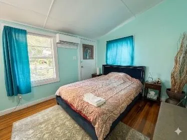 203 Mcneir Street Anahuac, TX 77514