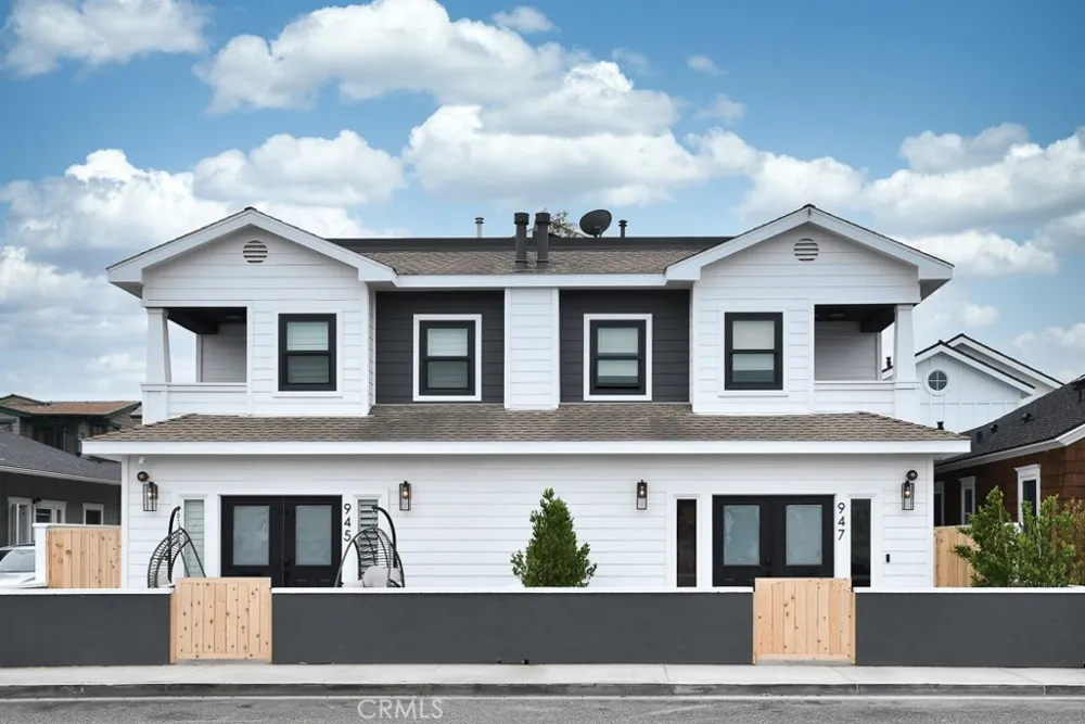 947 W Balboa Newport Beach, CA 92661