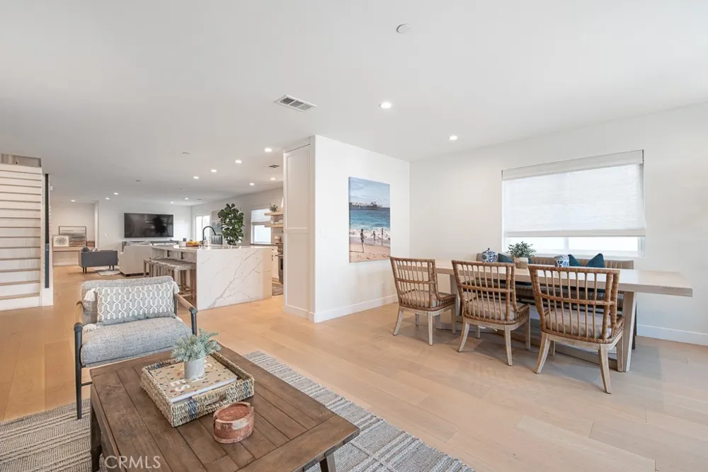 947 W Balboa Newport Beach, CA 92661