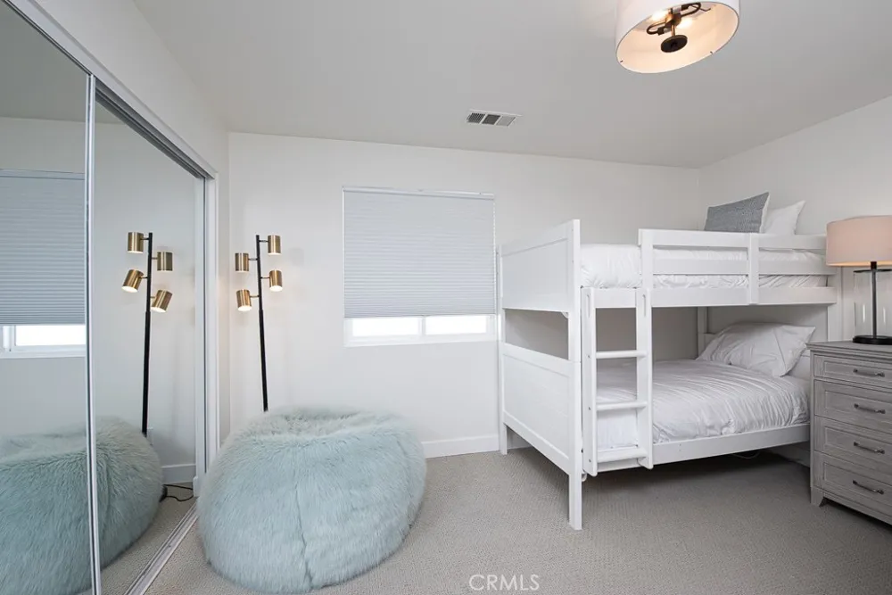 947 W Balboa Newport Beach, CA 92661