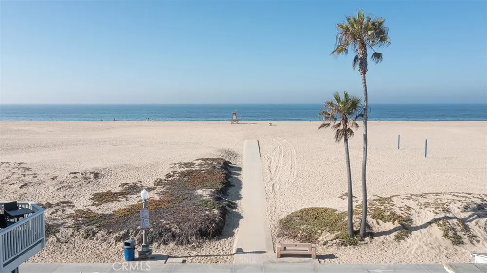 947 W Balboa Newport Beach, CA 92661