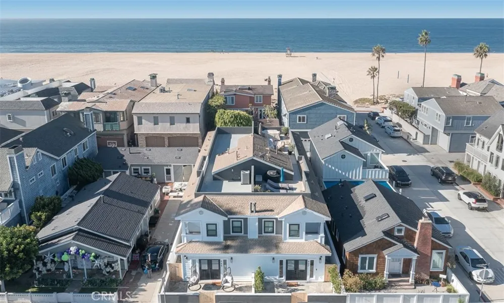 947 W Balboa Newport Beach, CA 92661
