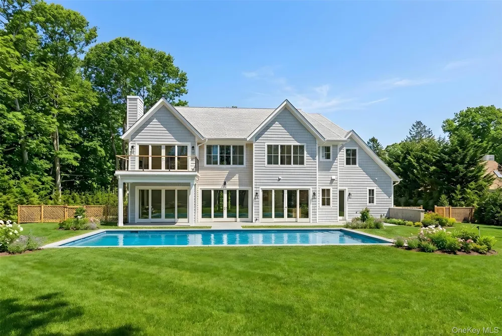 244 Sea Mecox Road Southampton, NY 11968