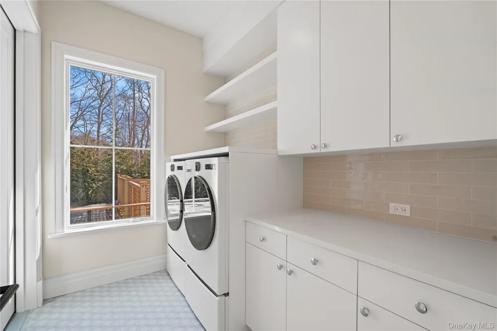 244 Sea Mecox Road Southampton, NY 11968