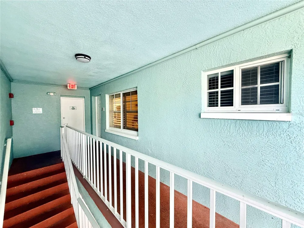 19417 GULF BOULEVARD #D201 Indian Rocks Beach, FL 33785