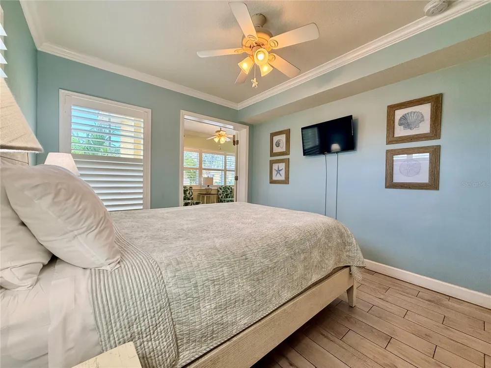 19417 GULF BOULEVARD #D201 Indian Rocks Beach, FL 33785