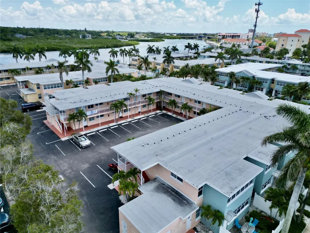 19417 GULF BOULEVARD #D201 Indian Rocks Beach, FL 33785