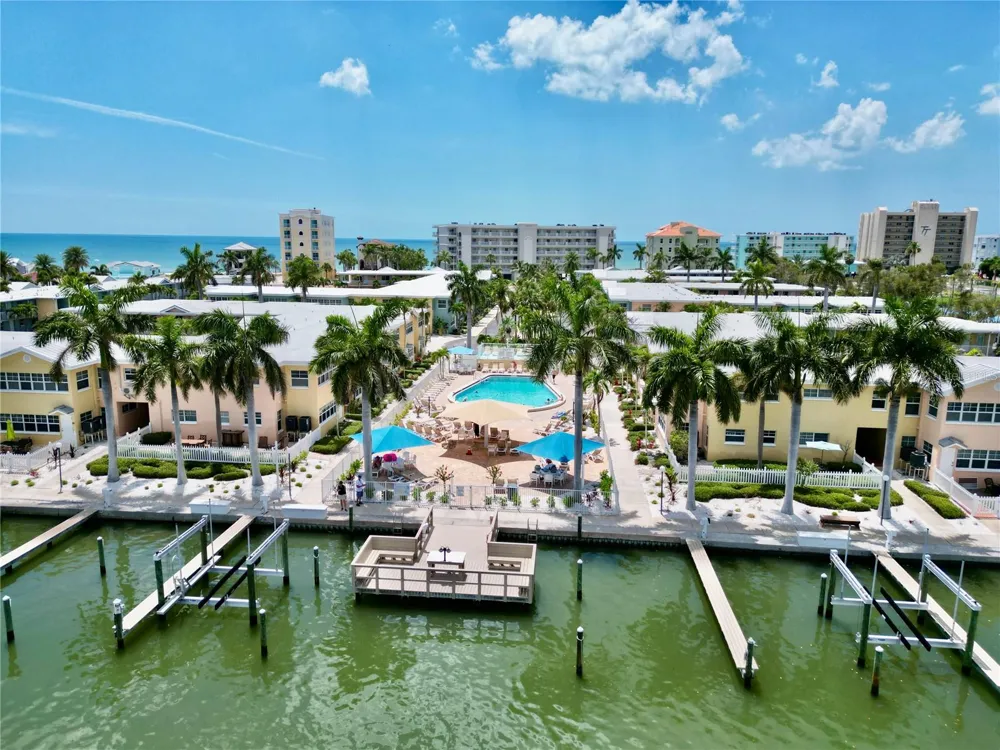 19417 GULF BOULEVARD #D201 Indian Rocks Beach, FL 33785