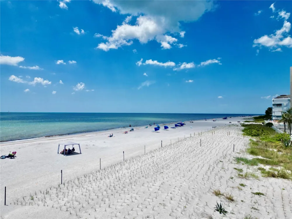 19417 GULF BOULEVARD #D201 Indian Rocks Beach, FL 33785
