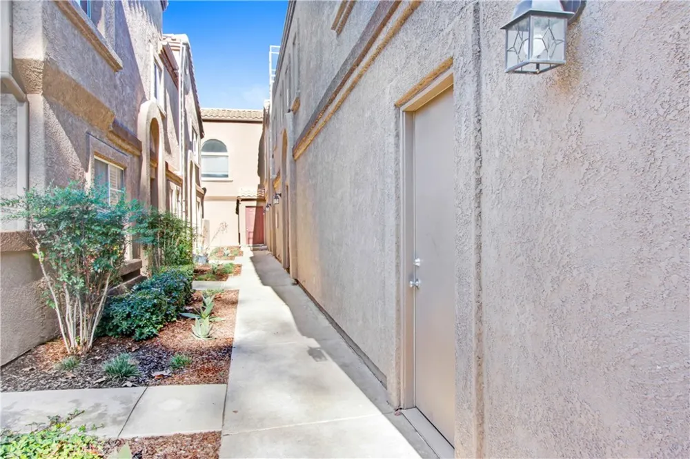 2441 Moon Dust #G Chino Hills, CA 91709