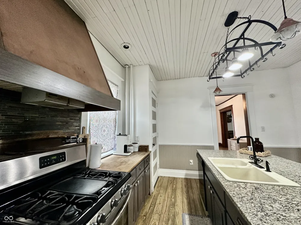 389 E Washington Street Martinsville, IN 46151