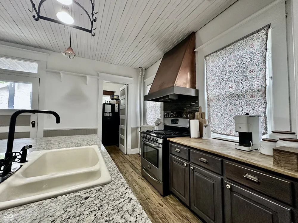 389 E Washington Street Martinsville, IN 46151