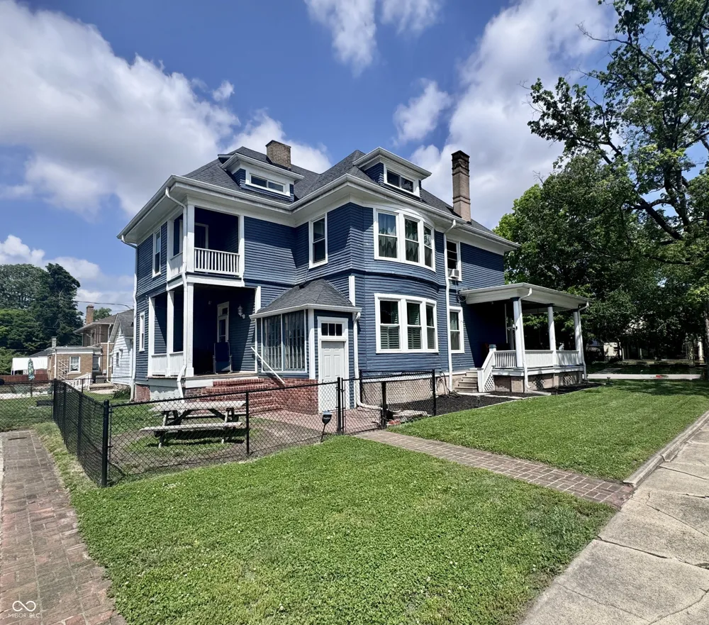 389 E Washington Street Martinsville, IN 46151