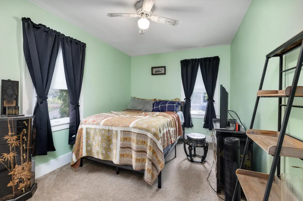 1023 Longfellow Avenue Royal Oak, MI 48067