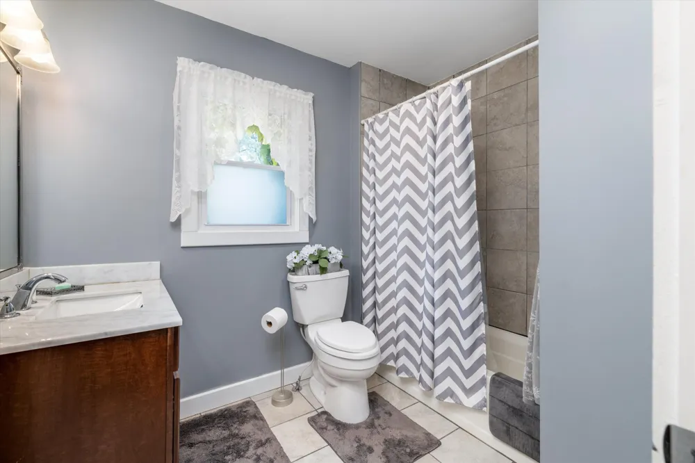 1023 Longfellow Avenue Royal Oak, MI 48067