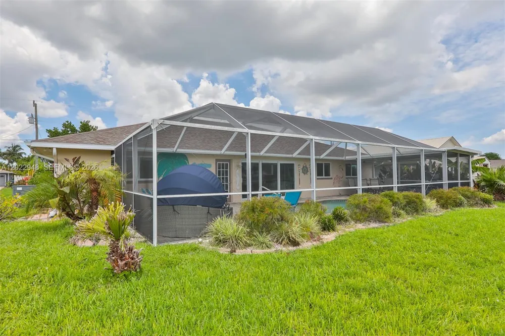 503 SW 17 St Cape Coral, FL 33990