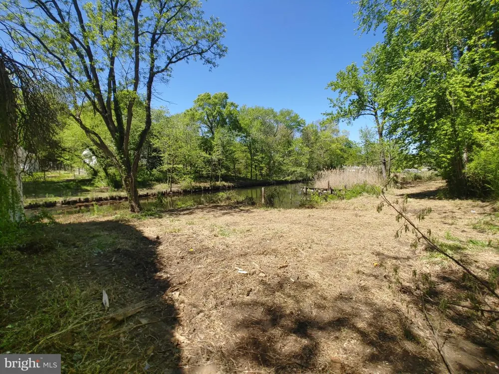 4180 SHOREHAM BEACH ROAD Edgewater, MD 21037