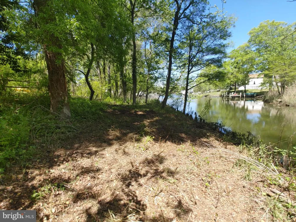 4180 SHOREHAM BEACH ROAD Edgewater, MD 21037
