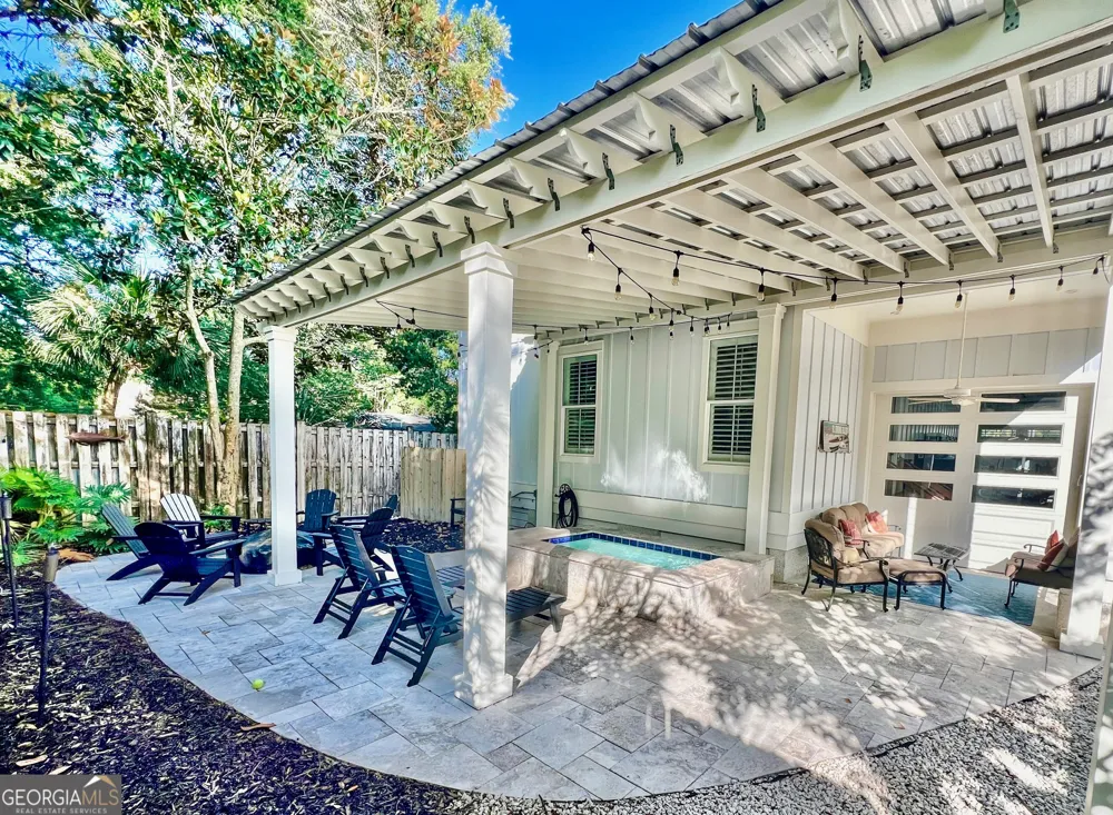 1040 Demere RD St. Simons, GA 31522
