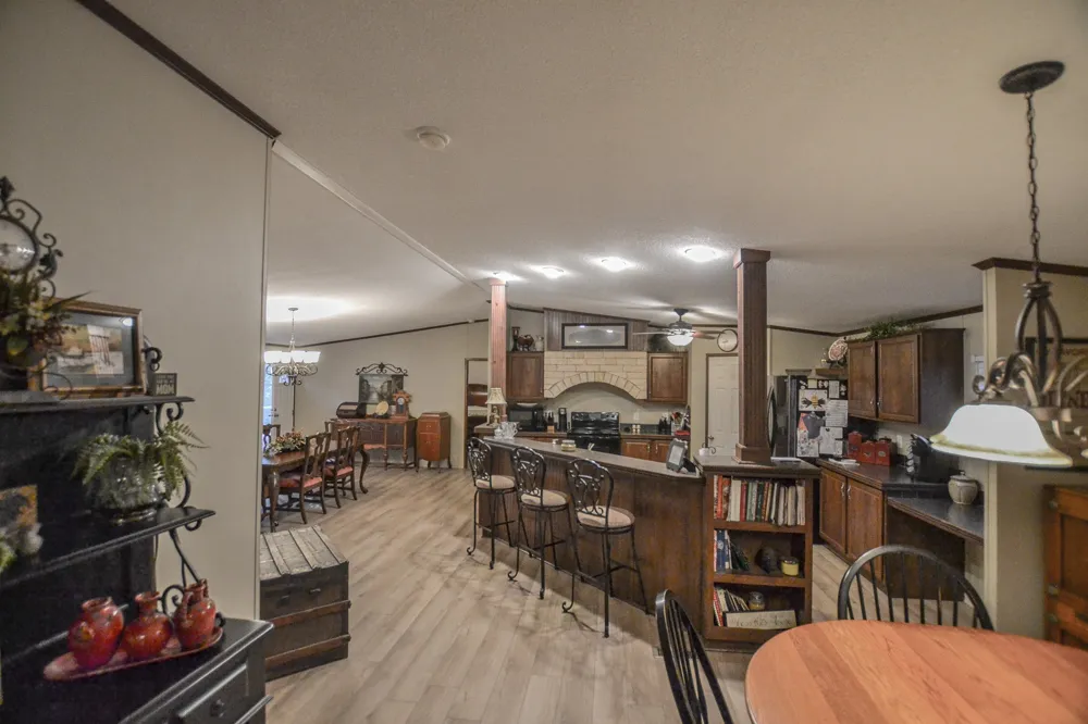7821 Cr-3409 Chandler, TX 75758