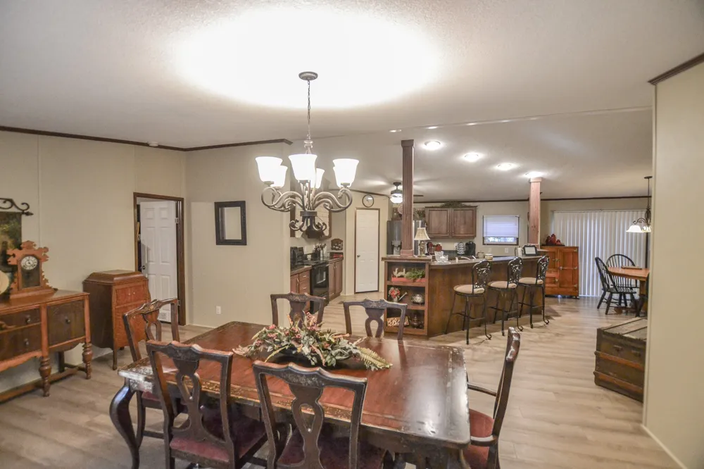 7821 Cr-3409 Chandler, TX 75758