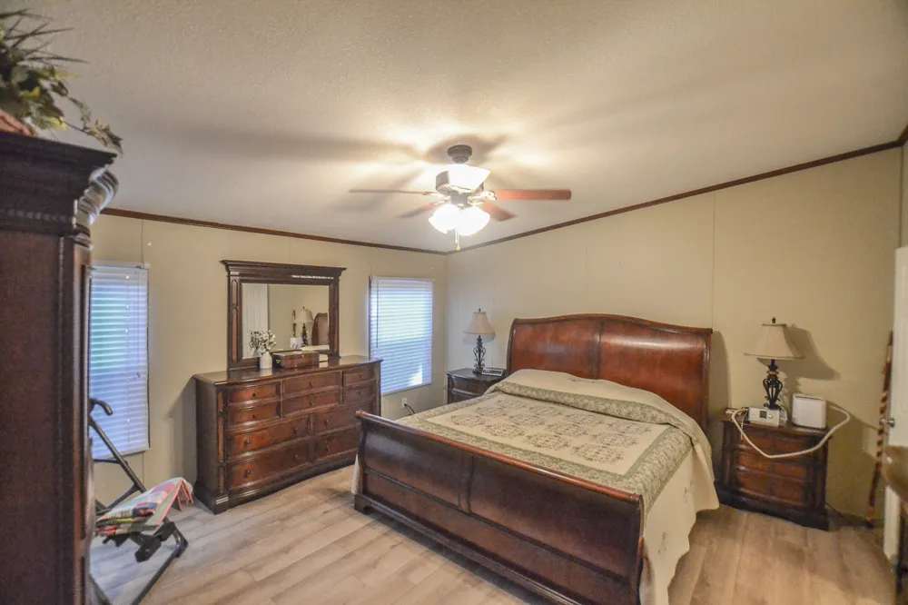 7821 Cr-3409 Chandler, TX 75758