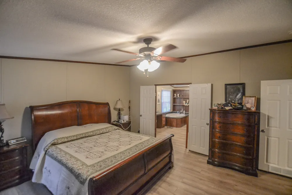 7821 Cr-3409 Chandler, TX 75758