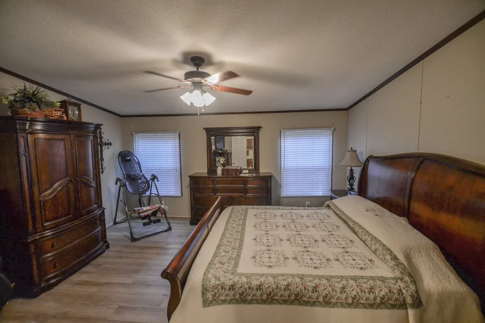 7821 Cr-3409 Chandler, TX 75758