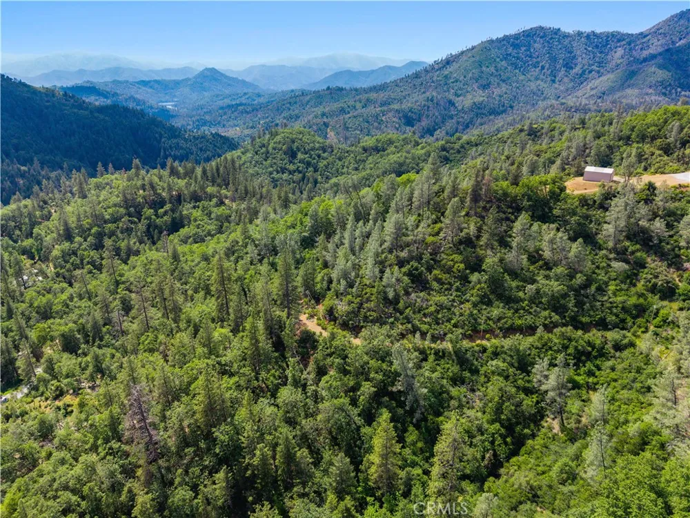 19753 Bonnie Vista Lakehead, CA 96051