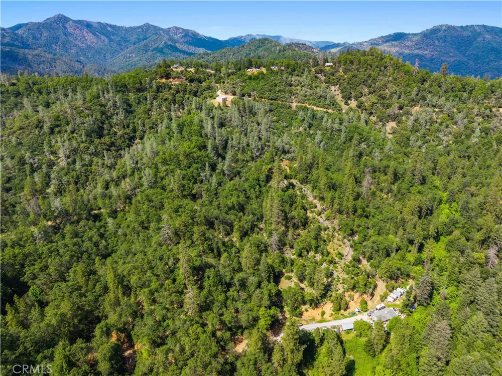 19753 Bonnie Vista Lakehead, CA 96051