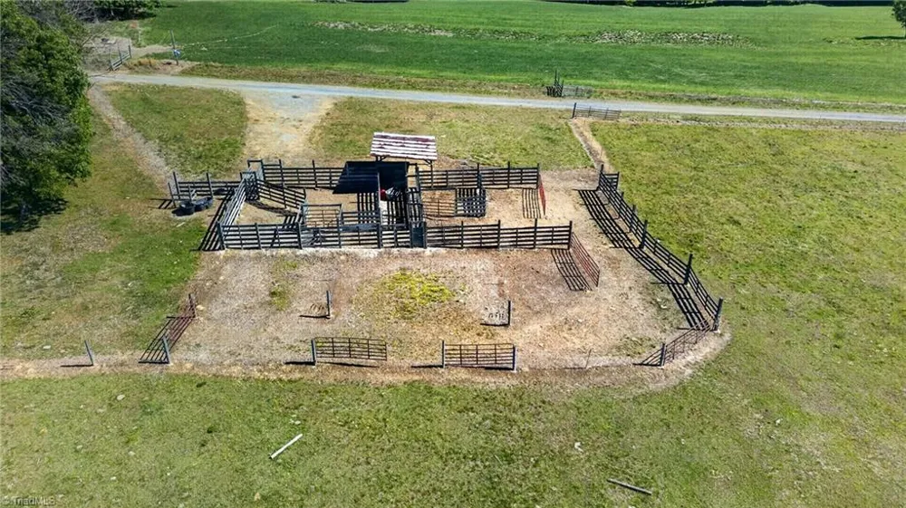 00 Burgess Cattle Drive Ramseur, NC 27316
