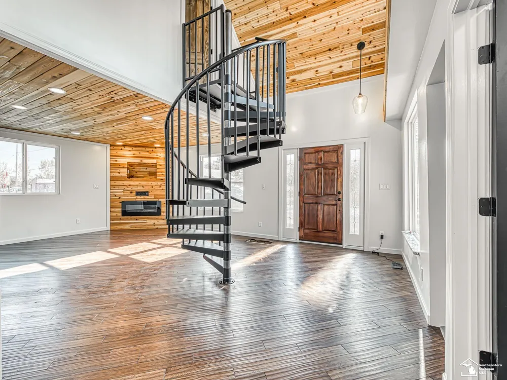 6621 Devils Lake Highway Woodstock Township, MI 49253