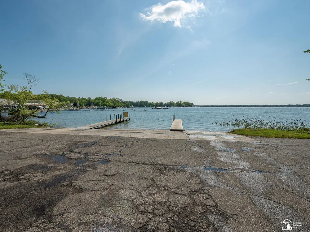 6621 Devils Lake Highway Woodstock Township, MI 49253