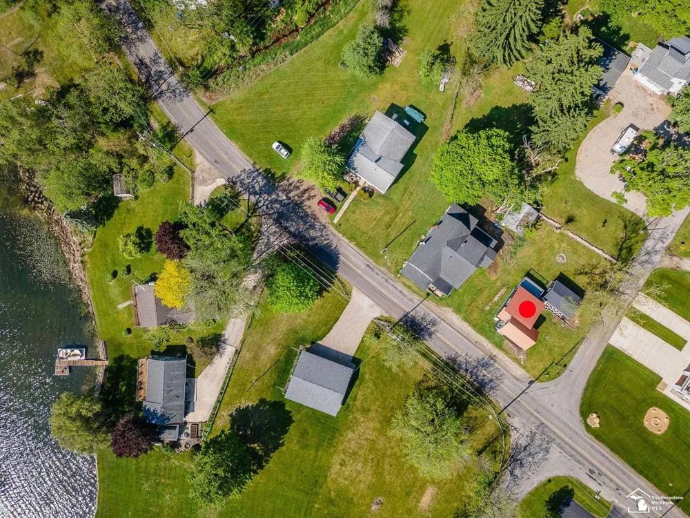 6621 Devils Lake Highway Woodstock Township, MI 49253