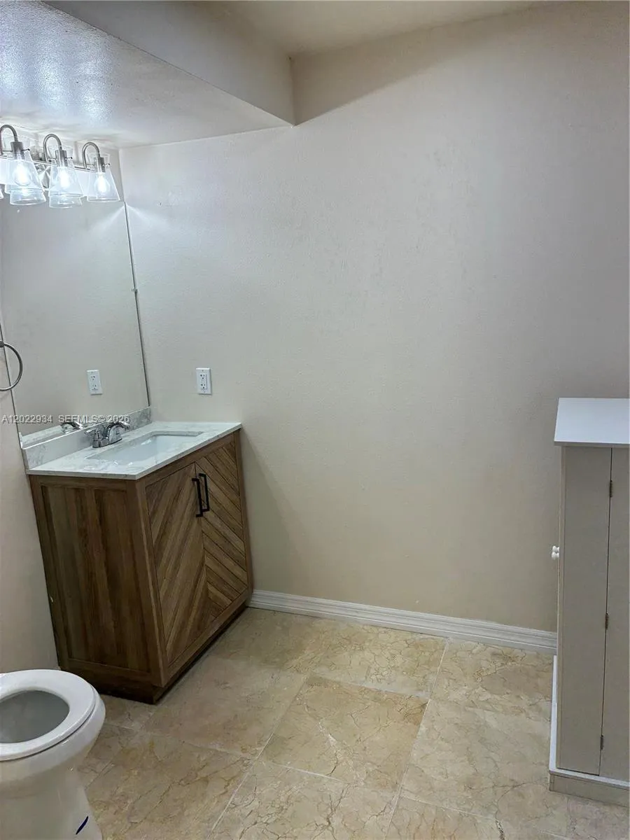 117 NE 5TH ST NE #113 Winter Haven, FL 33881