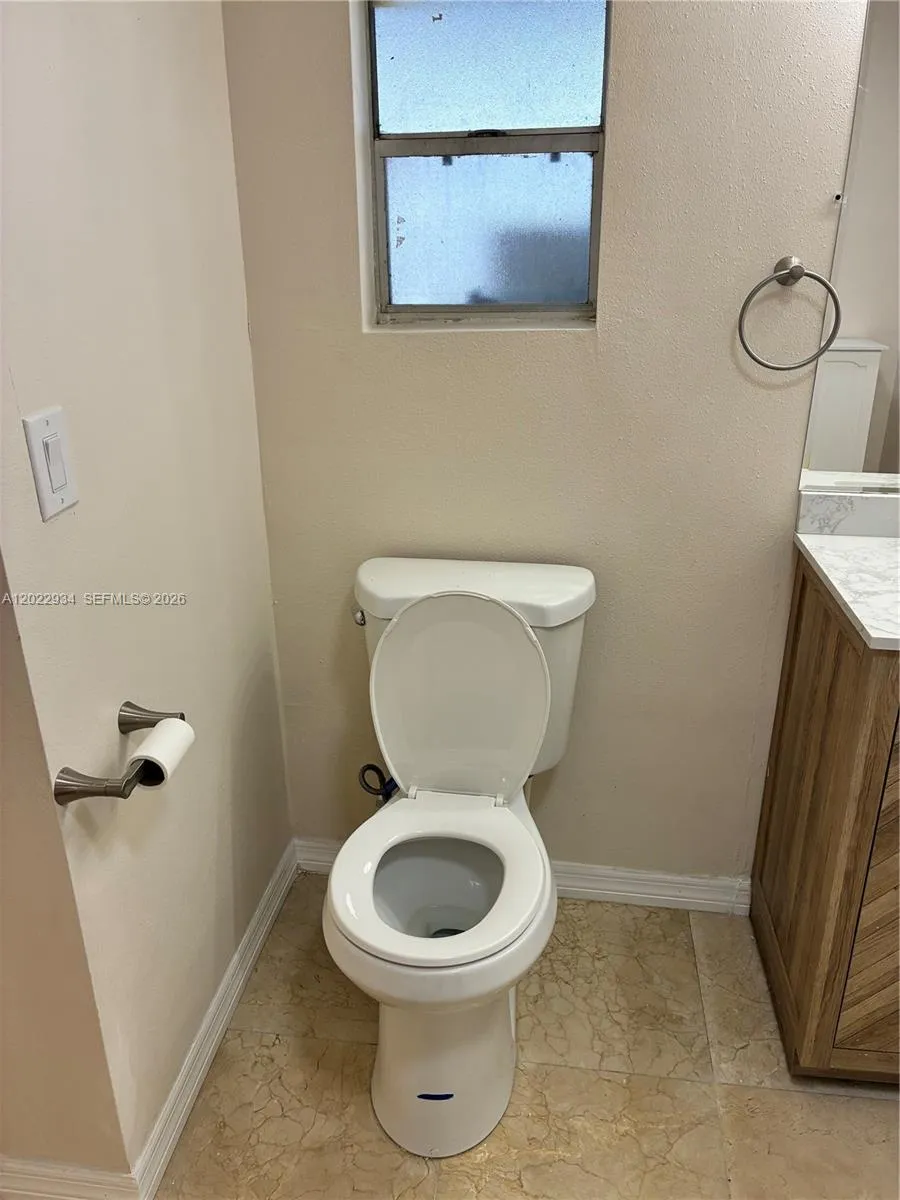 117 NE 5TH ST NE #113 Winter Haven, FL 33881