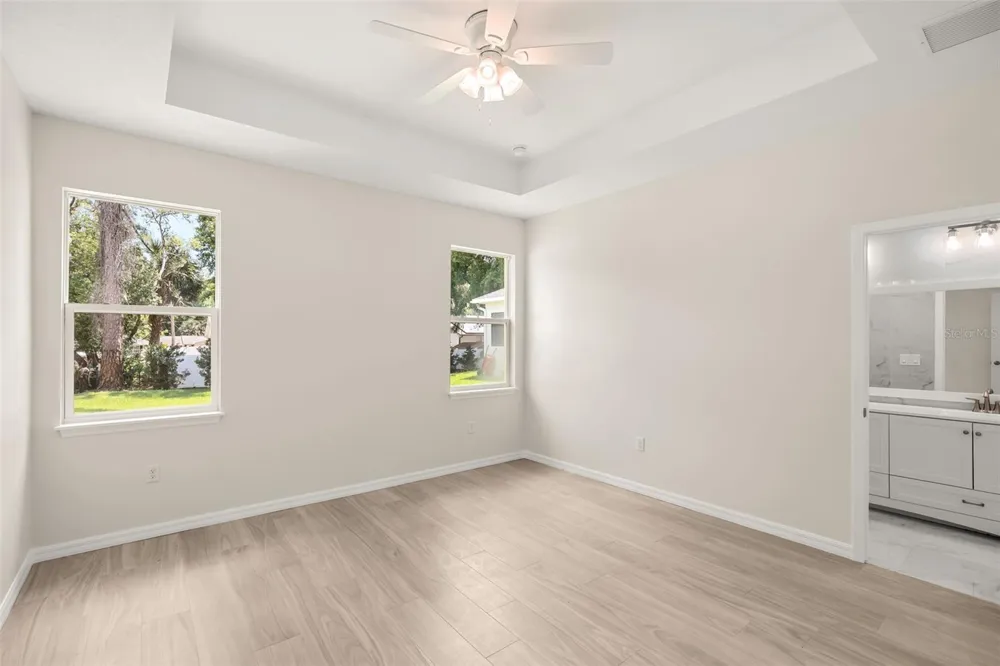 247 DEBARY DR Debary, FL 32713