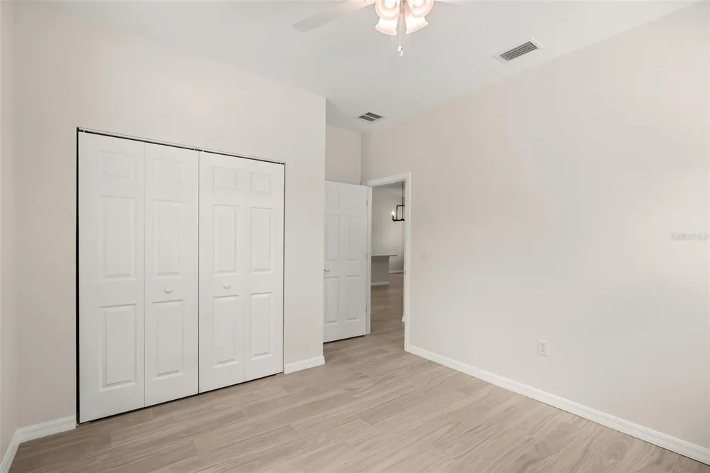 247 DEBARY DR Debary, FL 32713