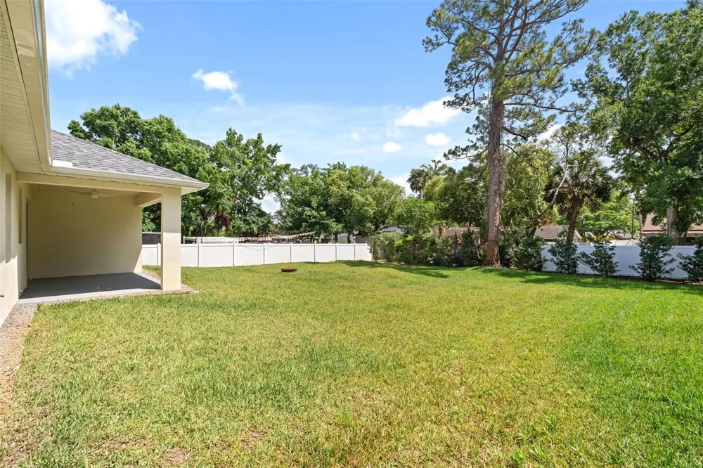 247 DEBARY DR Debary, FL 32713