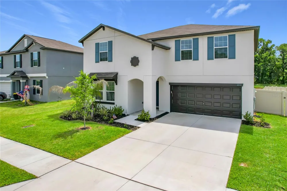 1633 RED LOOP Lakeland, FL 33801