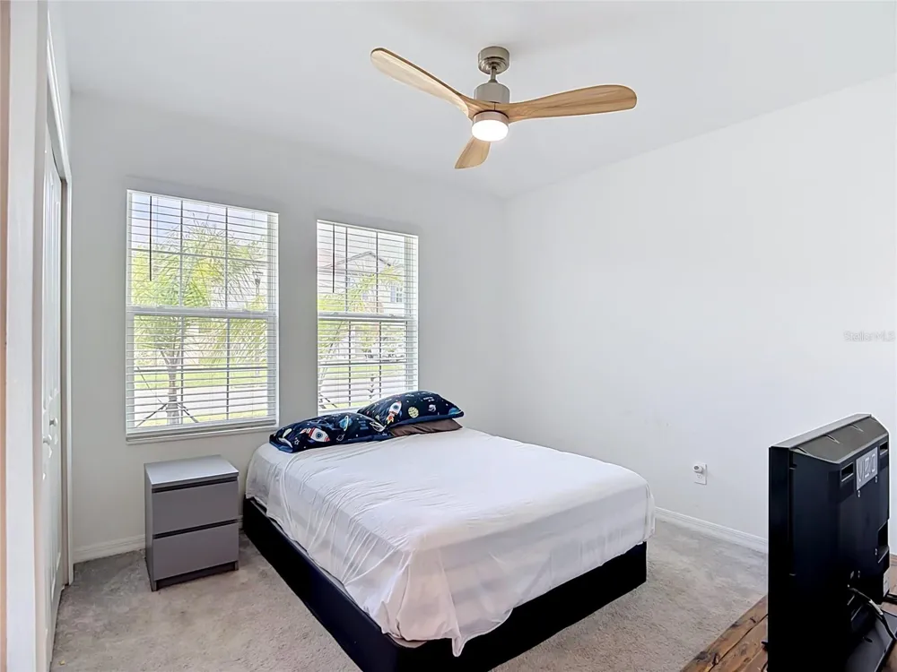 1633 RED LOOP Lakeland, FL 33801