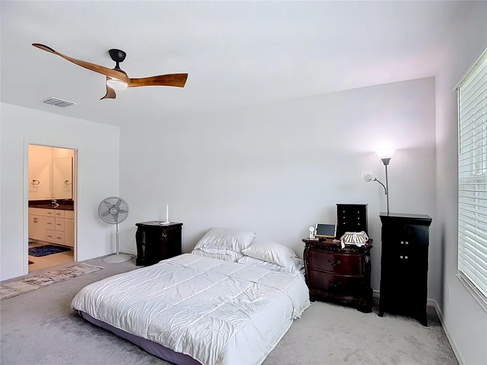 1633 RED LOOP Lakeland, FL 33801