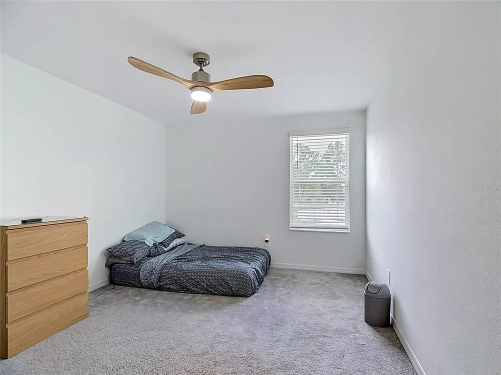 1633 RED LOOP Lakeland, FL 33801