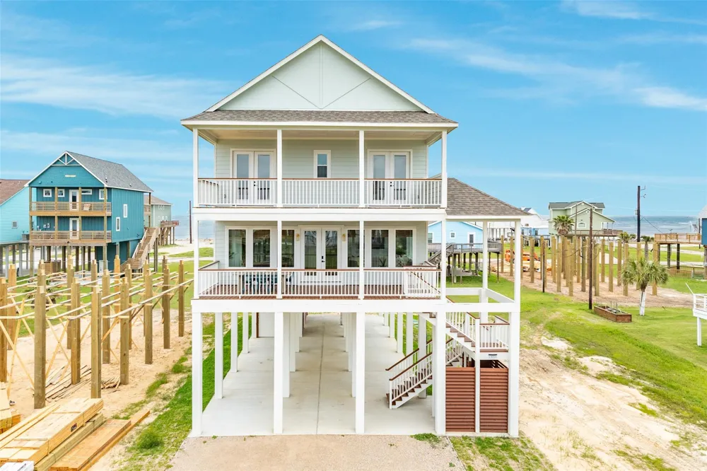 13010 Buccaneer Parkway Freeport, TX 77541