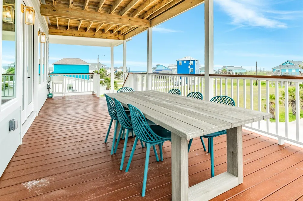 13010 Buccaneer Parkway Freeport, TX 77541