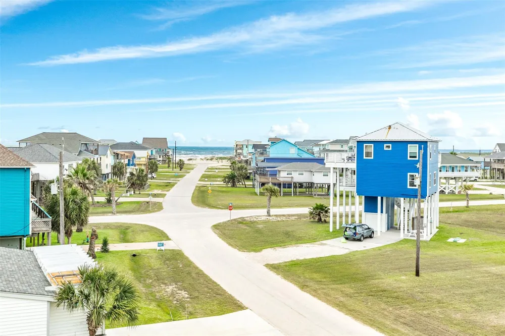 13010 Buccaneer Parkway Freeport, TX 77541