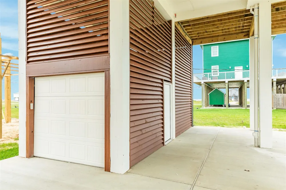 13010 Buccaneer Parkway Freeport, TX 77541