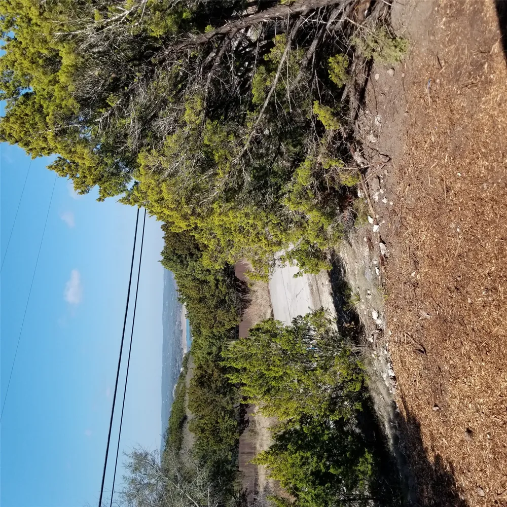 6604 Alta Vista Drive Lago Vista, TX 78645