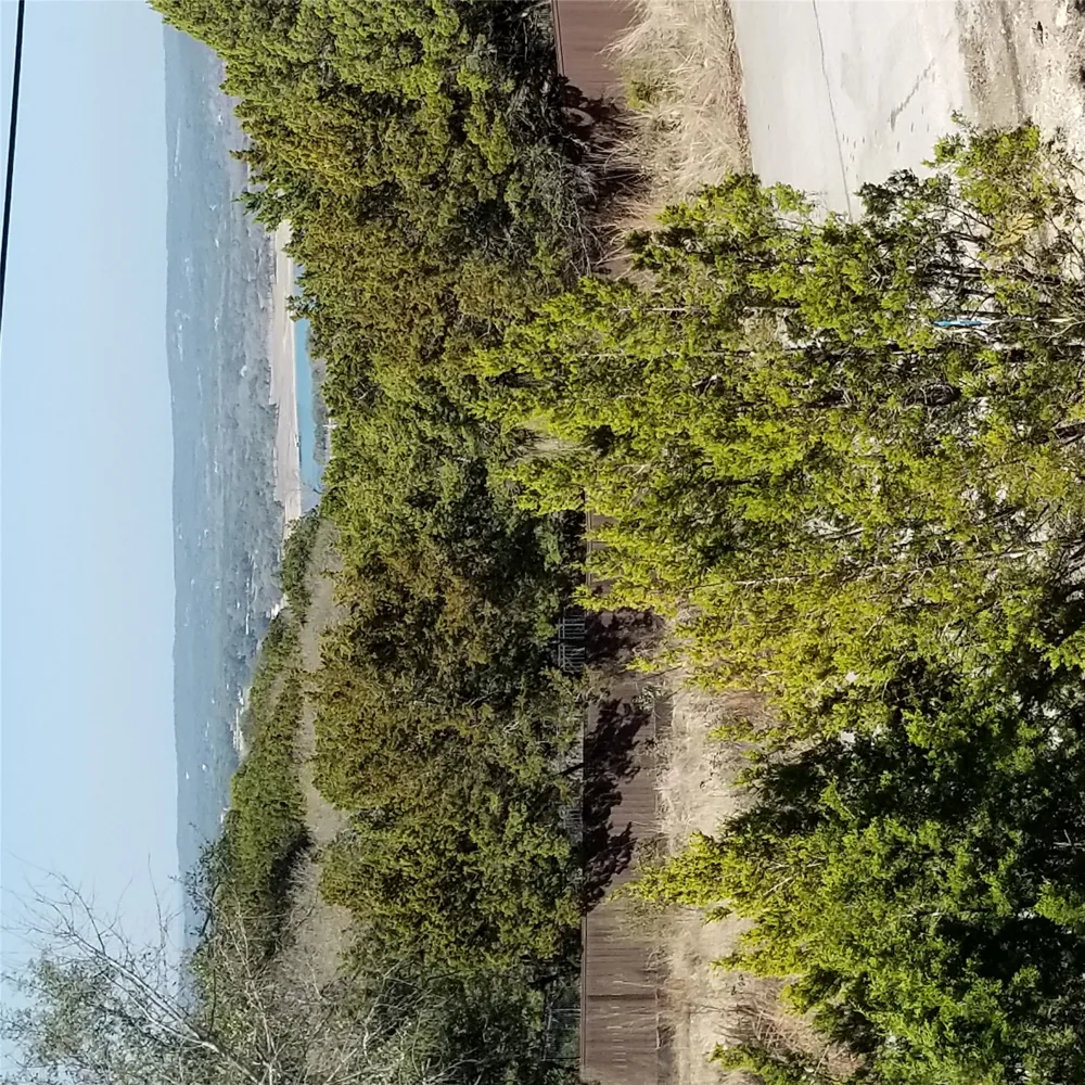 6604 Alta Vista Drive Lago Vista, TX 78645